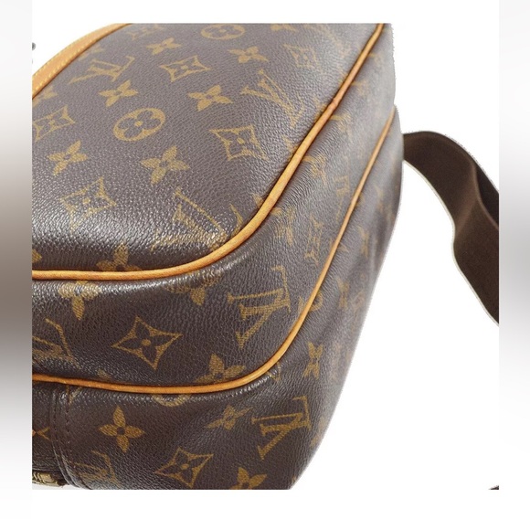 Louis Vuitton Reporter PM messenger bag - Picture 4 of 13